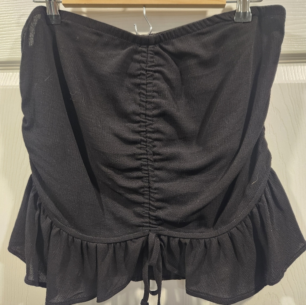 Black Ruched Peplum Crop Top